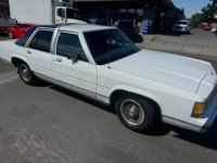 Ford Crown Victoria ltd  - <small></small> 15.200 € <small>TTC</small> - #12