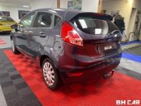 Ford Fiesta 1.25 i 16V 82cv - <small></small> 7.990 € <small>TTC</small> - #7