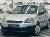 Ford Fiesta 1.3 70CH 3P - <small></small> 4.990 € <small>TTC</small> - #1