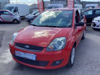 Ford Fiesta 1.3 Ambiente Parfait état - <small></small> 4.250 € <small>TTC</small> - #3