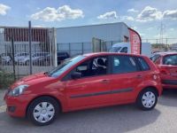 Ford Fiesta 1.3 Ambiente Parfait état - <small></small> 4.250 € <small>TTC</small> - #8