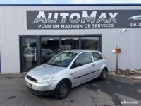 Ford Fiesta 1.3i 2002 BERLINE Ambiente PHASE 1 - <small></small> 2.990 € <small>TTC</small> - #1