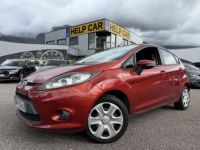 Ford Fiesta 1.4 16V 96CH GHIA 5P - <small></small> 5.990 € <small>TTC</small> - #1