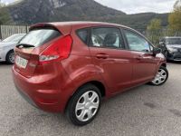 Ford Fiesta 1.4 16V 96CH GHIA 5P - <small></small> 5.990 € <small>TTC</small> - #4