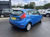 Ford Fiesta 1.4 96 Titanium VOLANT A DROITE BOITE AUTO - <small></small> 4.490 € <small>TTC</small> - #3