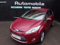 Ford Fiesta 1.4 TDCi 68 Ambiente - <small></small> 3.990 € <small>TTC</small> - #1