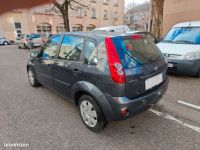 Ford Fiesta 1.4 TDCi 68ch Senso 5p - <small></small> 2.490 € <small>TTC</small> - #5