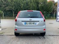 Ford Fiesta 1.4 TDCI 68CV - <small></small> 3.990 € <small>TTC</small> - #12