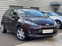 Ford Fiesta 1.4 TDCI 70 Trend 1ere Main Suivi - <small></small> 4.490 € <small>TTC</small> - #1