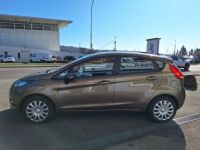 Ford Fiesta 1.4 TDCi 70cv Trend 5P 2ème main - <small></small> 5.990 € <small>TTC</small> - #4