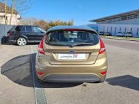 Ford Fiesta 1.4 TDCi 70cv Trend 5P 2ème main - <small></small> 5.990 € <small>TTC</small> - #6