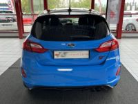 Ford Fiesta 1,5 200 EDITION PACK PERFORMANCE GPS CAMERA FULL LED REGULATEUR LIMITEUR CARPLAY PACK HIVER H - <small></small> 26.990 € <small>TTC</small> - #27