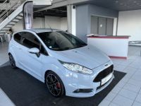 Ford Fiesta 1,6 200 EDITION LIMITED PACK PERFORMANCE HIFI SONY REGULATEUR RECARO HIVER PARK PILOT EC - <small></small> 18.990 € <small>TTC</small> - #21