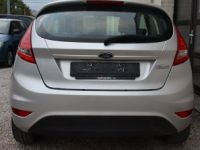 Ford Fiesta Fiësta 1.25i - <small></small> 5.490 € <small>TTC</small> - #7