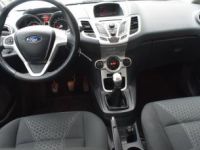 Ford Fiesta Fiësta 1.4i Titanium - <small></small> 6.500 € <small>TTC</small> - #7