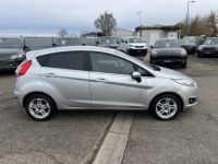 Ford Fiesta IV 1.5 TDCi 75ch 4cv 5Portes 5Places Régulateur ClimAuto - <small></small> 5.990 € <small>TTC</small> - #8