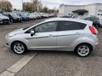 Ford Fiesta IV 1.5 TDCi 75ch 4cv 5Portes 5Places Régulateur ClimAuto - <small></small> 5.990 € <small>TTC</small> - #9