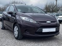 Ford Fiesta IV 1.6 TDCi 90ch DPF ECOnetic 5p - <small></small> 4.500 € <small>TTC</small> - #1