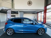 Ford Fiesta 1,5 200 GPS CAMERA REGULATEUR LIMITEUR APPLE CARPLAY BLUETOOTH HIFI B&O KEYLESS JANTES ALU - <small></small> 21.990 € <small>TTC</small> - #3