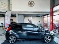 Ford Fiesta ST 1,6 182 PACK PERF GPS CAMERA KEYLESS HIFI SONY PARK PILOT PACK HIVER REGULATEUR DANS UN EX - <small></small> 15.990 € <small>TTC</small> - #3