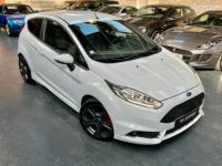 Ford Fiesta 1.6L EcoBoost 182 ch Régulateur, Bluetooth & Sièges Chauffants Historique complet sur factures État exceptionnel - <small></small> 14.780 € <small>TTC</small> - #4