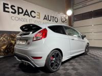 Ford Fiesta ST200 1.6 EcoBoost 200 ST200 - <small></small> 17.490 € <small>TTC</small> - #5