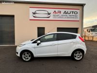 Ford Fiesta v phase 2 1.0 ecoboost 100 s&s white 5p - <small></small> 5.590 € <small>TTC</small> - #2