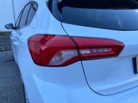 Ford Focus 1.0 EcoBoost 125 S&S BVA8 Titanium - <small></small> 16.800 € <small>TTC</small> - #40