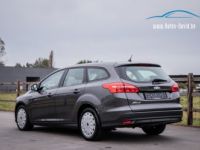 Ford Focus 1.5 TDCi - APPLE CARPLAY - CRUISECONTROL - AIRCO - PARKEERSENSOREN - <small></small> 10.999 € <small>TTC</small> - #39