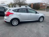 Ford Focus 1.6 titanium 105 cv - <small></small> 7.990 € <small>TTC</small> - #2