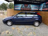 Ford Focus 1.6i 100CH Ambiente - <small></small> 2.990 € <small>TTC</small> - #4