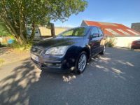 Ford Focus 1.8 TDCi - 115  2004 BERLINE Ghia PHASE 1 - <small></small> 4.100 € <small>TTC</small> - #1