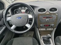 Ford Focus 1.8 TDCi 115 Ghia - <small></small> 4.490 € <small>TTC</small> - #9