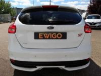 Ford Focus 2.0 ECOBOOST 250 ST - <small></small> 22.990 € <small>TTC</small> - #5