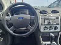 Ford Focus II Hatchback 1.6 i 100 cv Boîte auto - <small></small> 5.990 € <small>TTC</small> - #4