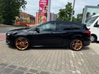 Ford Focus III (2) SW 2.0 ECOBOOST 250 ST - <small></small> 19.990 € <small>TTC</small> - #6