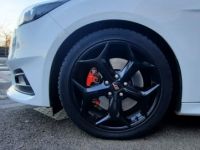 Ford Focus III ST 2.0 Phase 2 Ecoboost 250CH - <small></small> 19.990 € <small>TTC</small> - #32