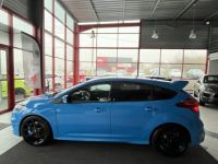 Ford Focus RS 2,3 350 4X4 GPS CAMERA SYNC RECARO PACK HIVER KEYLESS FEUX BI-XENON JANTES 19 FORGÉES EXCE - <small></small> 33.990 € <small>TTC</small> - #22