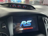 Ford Focus RS 2,3 350 4X4 TOIT OUVRANT GPS CAMERA HIFI SONY PACK HIVER JANTES FORGÉES CARPLAY REGULATEUR - <small></small> 38.990 € <small>TTC</small> - #18