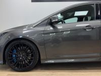 Ford Focus RS 2.3 350 ch Caméra / Recaro Sony Etriers de freins bleu - <small></small> 29.990 € <small>TTC</small> - #4