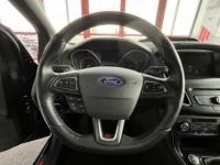 Ford Focus ST 2,0 250 GPS CAMERA REGULATEUR LIMITEUR BI XENON PACK HIVER RECARO KEYLESS HIFI SONY BLUETOO - <small></small> 21.990 € <small>TTC</small> - #17