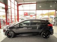 Ford Focus ST 2,0 250 GPS CAMERA REGULATEUR LIMITEUR BI XENON PACK HIVER RECARO KEYLESS HIFI SONY BLUETOO - <small></small> 21.990 € <small>TTC</small> - #21