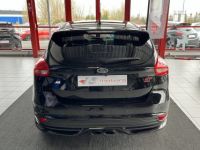 Ford Focus ST 2,0 250 GPS CAMERA REGULATEUR LIMITEUR BI XENON PACK HIVER RECARO KEYLESS HIFI SONY BLUETOO - <small></small> 21.990 € <small>TTC</small> - #25