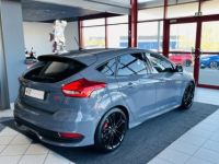 Ford Focus ST 2,0 250 PACK PERFORMANCE APPLE CARPLAY GPS PARK PILOT PACK HIVER RECARO KEYLESS HIFI SONY B - <small></small> 19.990 € <small>TTC</small> - #2