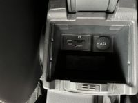 Ford Focus ST 2,0 250 PACK PERFORMANCE GPS CAMERA REGULATEUR PACK HIVER RECARO CUIR KEYLESS HIFI SONY BLU - <small></small> 22.990 € <small>TTC</small> - #9