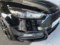 Ford Focus ST 2,0 250 PACK PERFORMANCE GPS SONY RECARO PACK HIVER BLUETOOTH BI-XENON FULL BLACK EXCELLENT - <small></small> 21.990 € <small>TTC</small> - #21