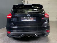 Ford Focus ST 2.0 250ch PANO, CAM, RECARO - <small></small> 19.990 € <small>TTC</small> - #14