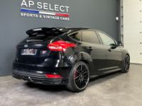 Ford Focus ST 2.0 250ch PANO, CAM, RECARO - <small></small> 19.990 € <small>TTC</small> - #15