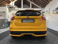 Ford Focus ST 2.0 ECOBOOST 250ch - <small></small> 19.980 € <small>TTC</small> - #17