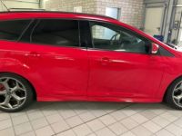 Ford Focus SW ST 2.0 250 CV / 2012 / 121900KM / GPS / XENON / RECARO / 2E MAIN / GTIE 12 MOIS - <small></small> 15.490 € <small>TTC</small> - #6